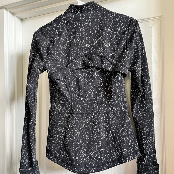 Lululemon jacket - Picture 2 of 2
